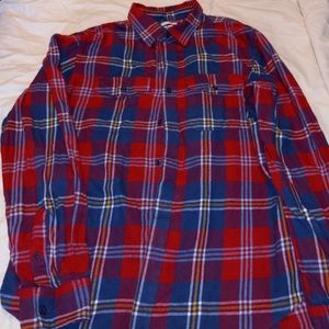 Men's Old Navy Flannel Long-sleeved shirt, Size L